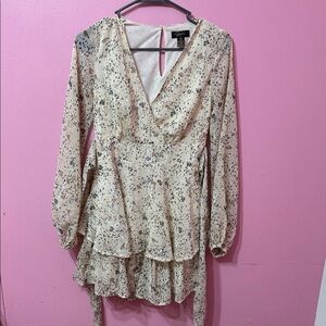 Jopna Cream and Black Long Sleeve Dress Size.XS